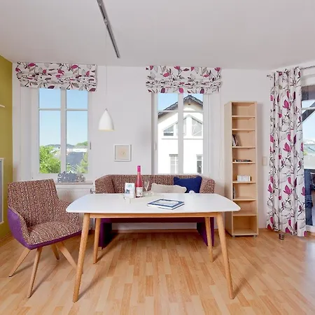 Ahbecker Hohe - Bergstrasse * هيرينجسدورف