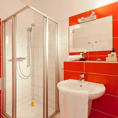 Ahbecker Hohe - Bergstrasse 酒店