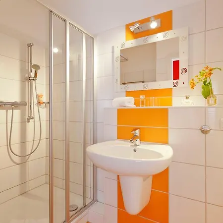 Ahbecker Hohe - Bergstrasse 酒店 *